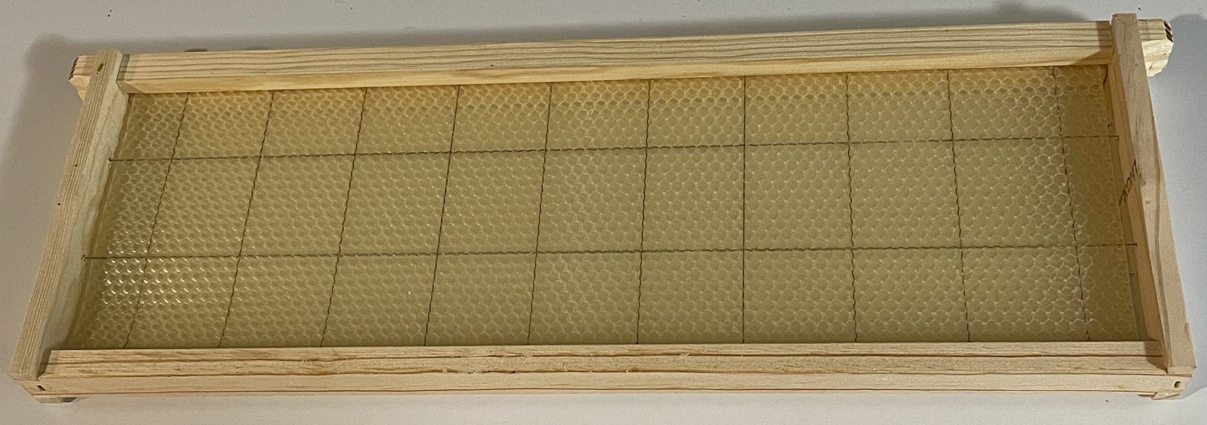 New Medium Wired Wax frames